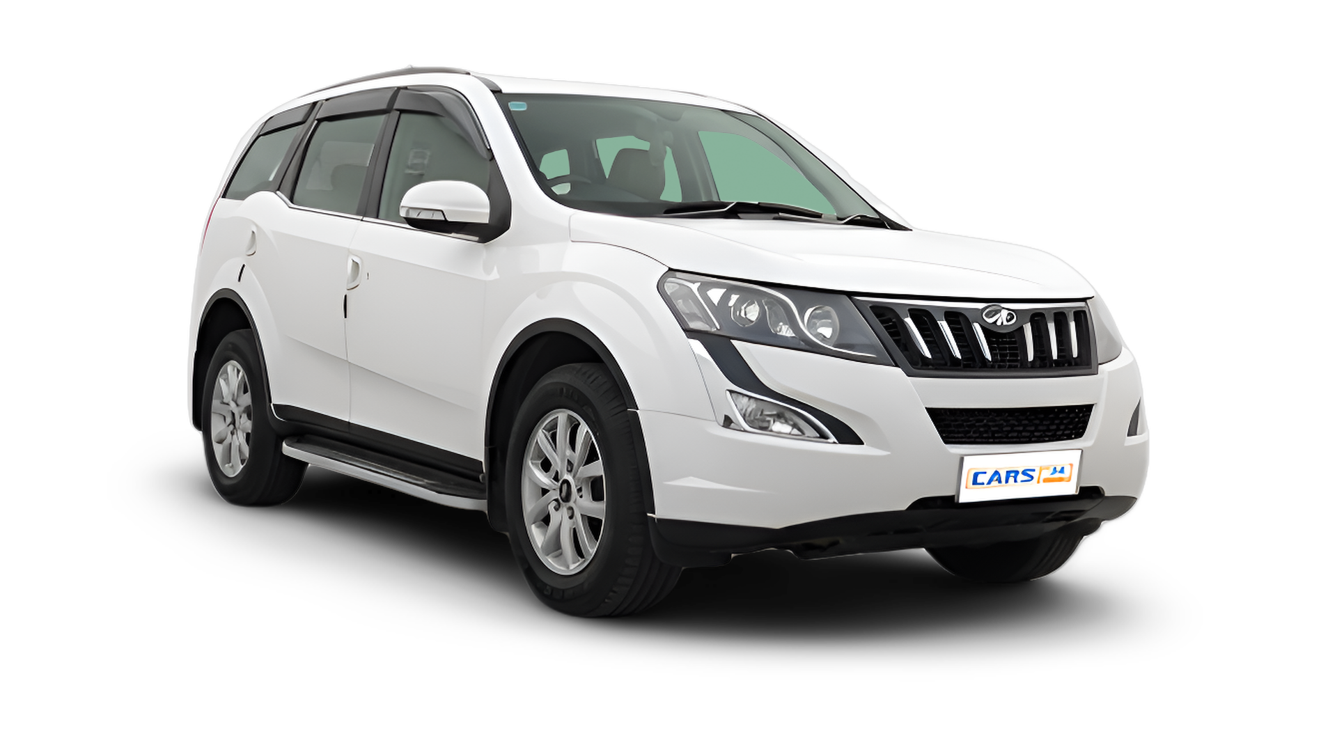 Mahindra XUV500-img